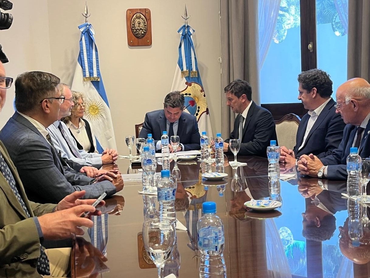 Governor Marcelo Orrego, San Juan, signing an MoU with WASM delegates, September 2025.