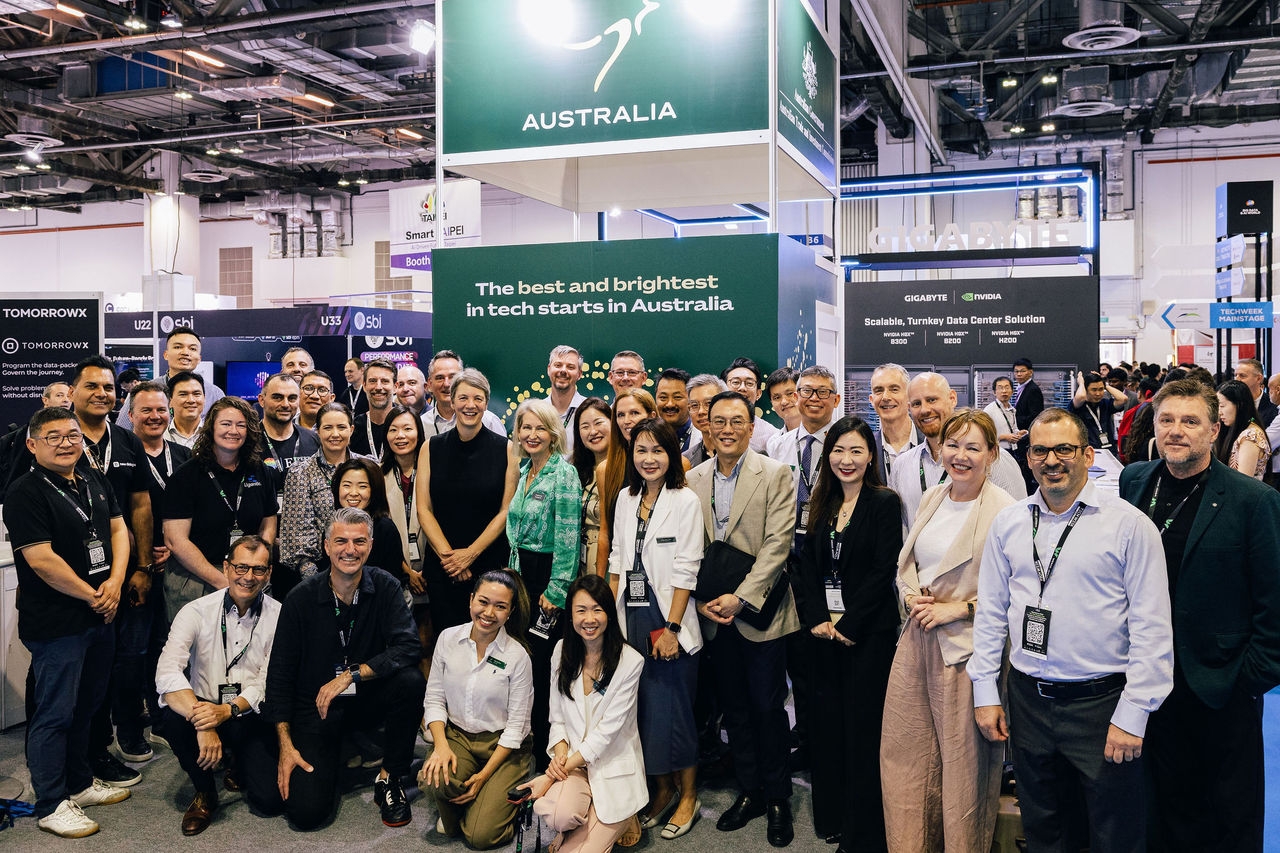 Group photo at The Australia Pavilion at Tech Week Singapore