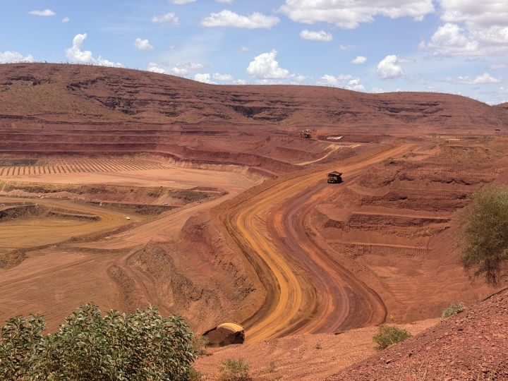 Bind-X uses a biological process to manage dust control, reducing water consumption on mine sites. 
